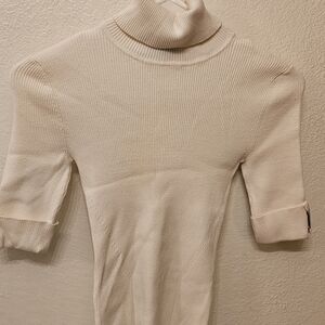 White House Black Market Cream Ribbed Turtleneck Crop Top